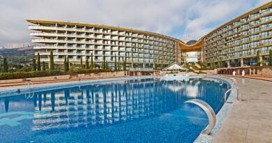 Экскурсии в `отель Мрия` из Береговое (бывший Кастрополь)